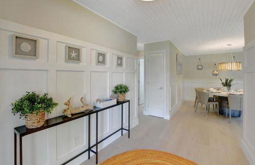 Coastal Palms House - Photo 15