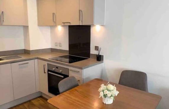 Modern 1-bed Apt, Sleeps 2 in Birmingham - Foto 9