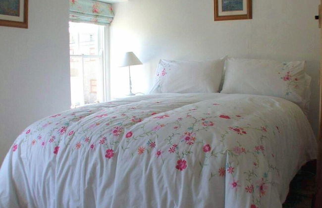 Pen Llyn Quarryman's Cottage - Photo 2