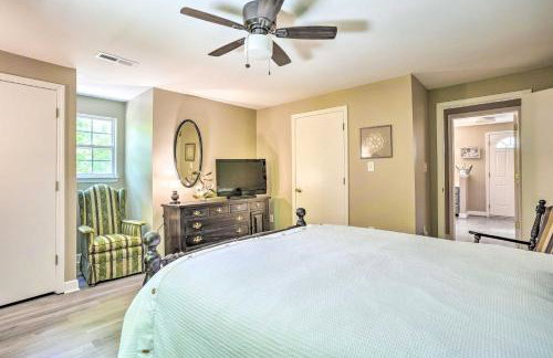 Secluded Chattanooga Getaway w/ Deck + Yard! - Foto 11