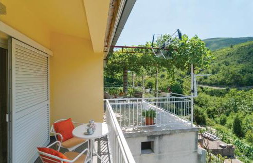 2 Bedroom Amazing Apartment In Slime - Foto 8