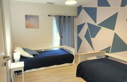 Gîte spacieux avec climatisation dans la campagne bourbonnaise - FR-1-489-339 - Foto 14