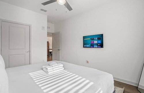 Cozy 1 BR Apt |King Bed| Pool |Gym| Close 2 Beach. - Foto 7