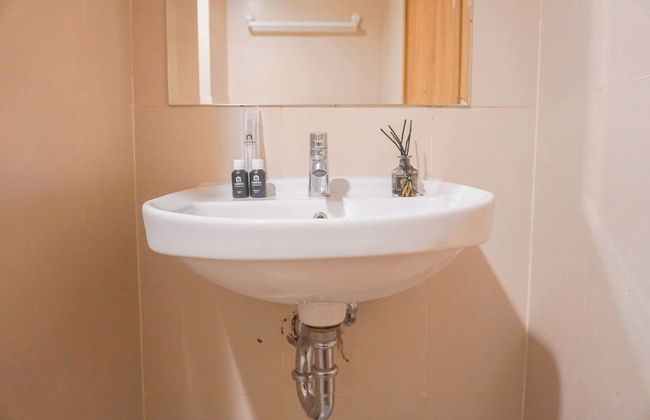Good Choice and Comfy Studio Apartment at LRT City Jatibening - Photo 17