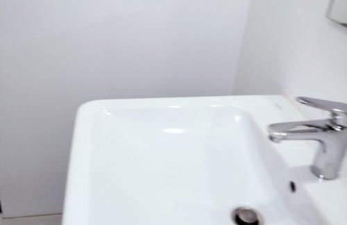 Grand appartement de 3 chambres moderne et spacieux, entièrement meublé - Foto 32