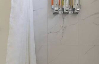 Enjoy Alhambra Night Life at 2BR Apt - Foto 8