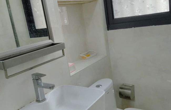 Big White's Home Xincheng Branch - Foto 24