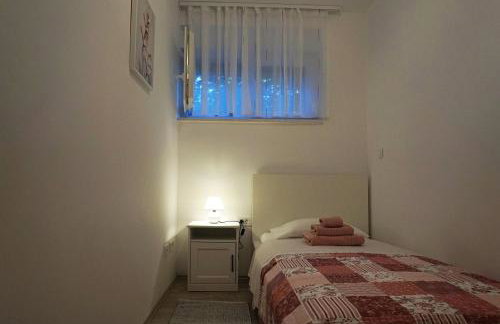 Apartment Joia near Bačvice Beach with Balcony & Parking - Foto 12