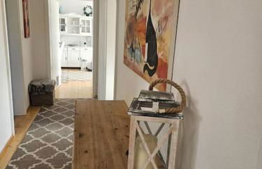 Ferienwohnung Für Gäste mit Niveau,Monteurewohnung mit 3 separaten Schlafzimmern,Parkplatz für Großes Fahrzeug vorhanden 8,5m lang - Foto 36