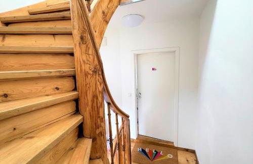 Bunter Hund Apartments - Zentrales Apartment, Parkplatz, Wintergarten, Kinderzimmer - Foto 10