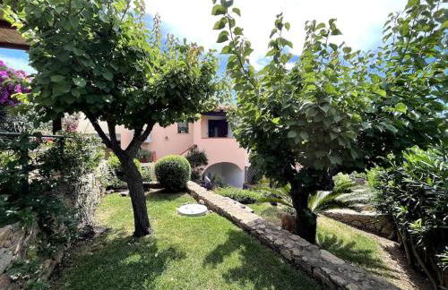 Casa Souad, a cheerful and charming beach view 2 bedroom house and free parking - Photo 1