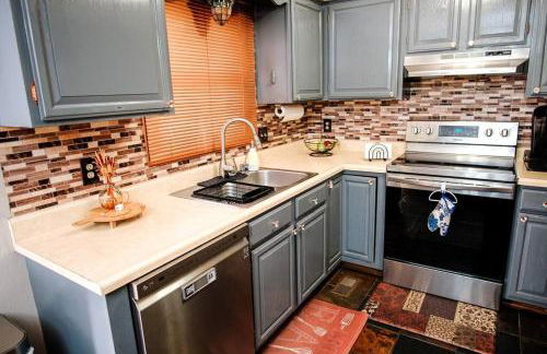 The Home Base McConnell AFB, Hot tub 3 bed 2 bath - Foto 27