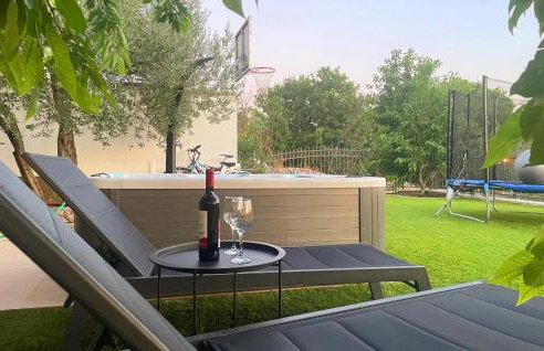 Three-Bedroom Holiday Home In Katuni - Foto 6