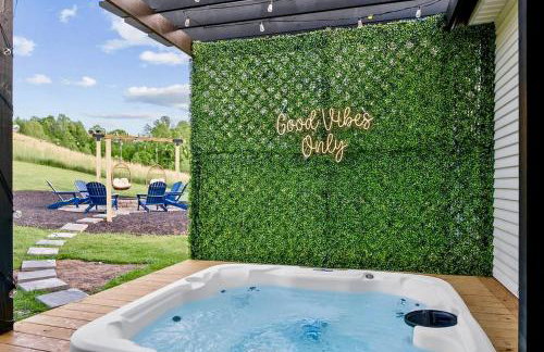 5 min. NRG | 3 min. Endless Wall Trail | Hot Tub - Foto 1