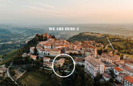 Maison typique avec vue sur les vignes des Langhe - Foto 1