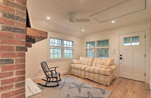 Walk to Beach! Cape Cod Cottage with Fire Pit - Photo 12