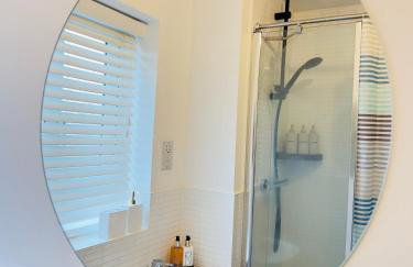 Entire 3-Bed Home, 5 mins to City Centre, Sleeps 6, 2 Free Parking - Foto 32