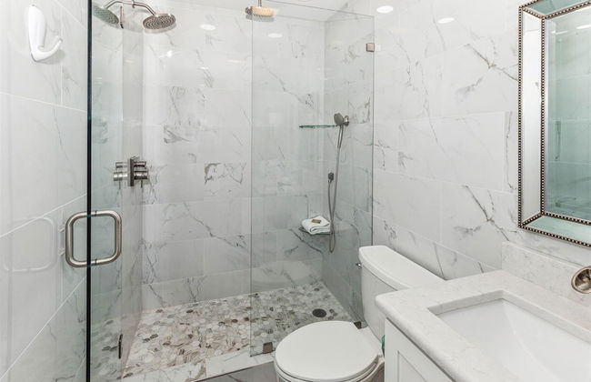 Shoreline Towers 1124 3 Bedroom Condo by RedAwning - Photo 24