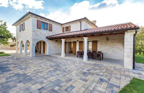 Beautiful Home In Turcic With Wifi - Foto 14