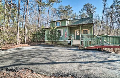 Outdoor Adventure - Charming Cabin w/ Hot Tub - Foto 30