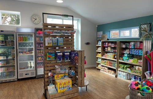 Golden Dunes Retreat, Dog-Friendly Stay at Par Sands Holiday Park, Cornwall - Photo 36