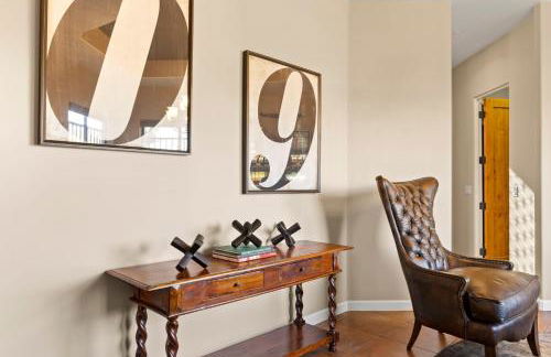 The Debonair Derby by PaseoHomesAZ with Heated Pool - Foto 7