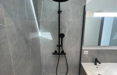 Spacious Luxury Modern Villa with Pool, Beaches and Garden - Foto 19