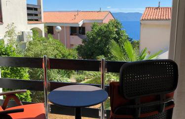 Bianco Apartment to Relax, just 400 m from the beach with free parking - Foto 1