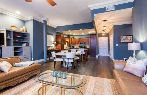 Downtown Sophistication/ Two Bedroom / Two Bath - Foto 9