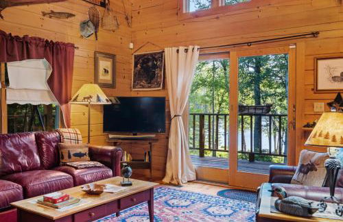 Lakefront Log Cabin on 2 acres - Photo 34