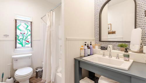 River Access at Blanco River, Charming Big Cottage - Foto 3