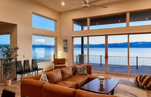 Beach Front Haven - Photo 2
