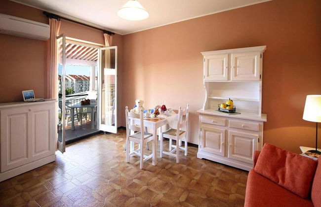 Apartment in San Bartolomeo Al Mare - Photo 13