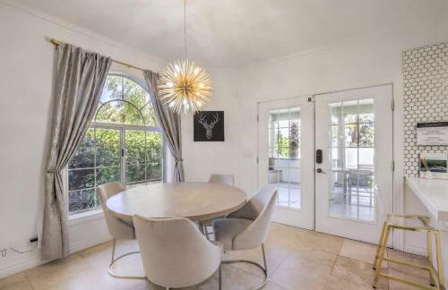 Golf Course Villa w Pool Spa Near the Strip - Foto 41