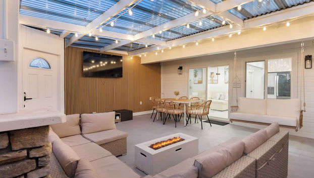 Steps to the Beach, Firepit & Patio Long-term Newport Beach Stay Coastal Cove - Foto 2, Profilbild