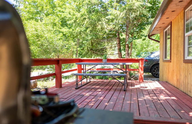 Barefoot Villas Cabin 1 Beaver w/ Hot tub - Photo 55