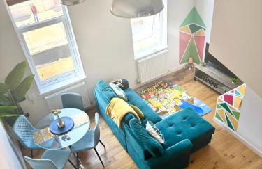 Cosy 1 BED w LOFT Sleeps 6 Close To Stations - Foto 7