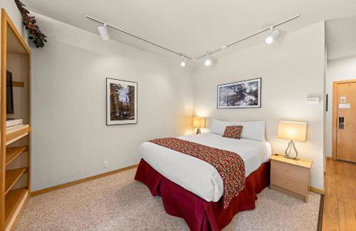 Palisades Tahoe Lodge Rentals Studio #253 - Foto 9