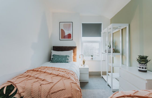 Entire House with Parking in Rugby - Foto 9