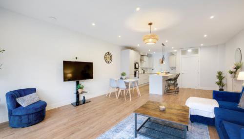 Luxury 5 Bedroom, 4 Bathroom Home in Purley - Foto 3