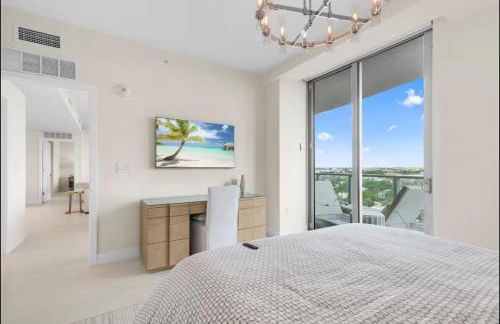 2BR 2BA Luxury Condo Beachfront at Wellness Resort Amrit - Foto 33