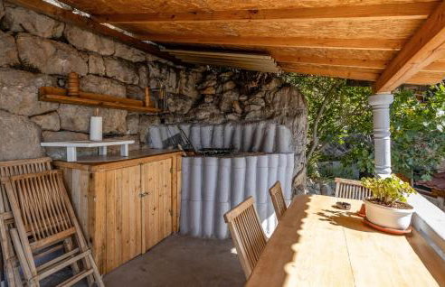 Gorgeous Home In Lukovo Sugarje - Foto 8