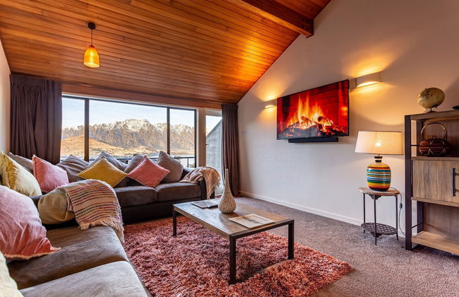 Spacious Lake View Townhouse Unbelievable SPA - Foto 1