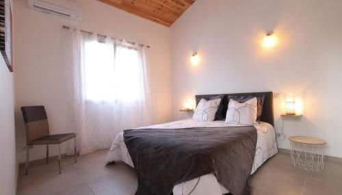 Joanesenea bi - Foto 2