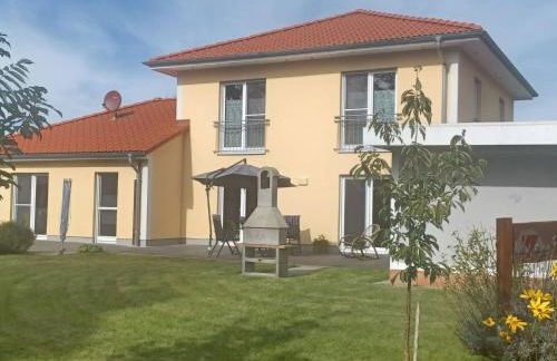 Apartment Luisa klein in Aurich-Tannenhausen by Interhome - Photo 1