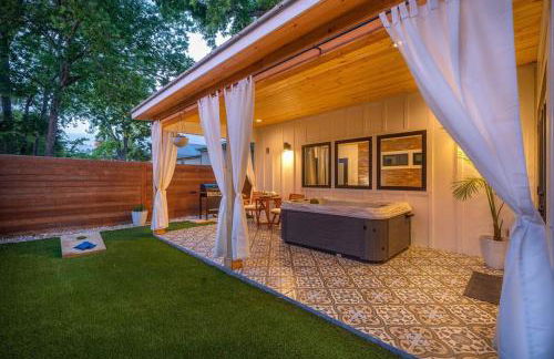 Petit Paradis Studio with hot tub - Photo 44