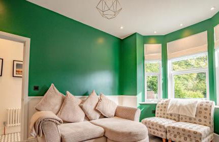 Exquisite Renovation in Central Location with Garden and Parking - Photo 64