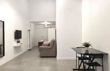 ZONA LUXURY 2 a 5 min de la ESTACIÓN DE TREN Y BUS MARÍA ZAMBRANO - Foto 3