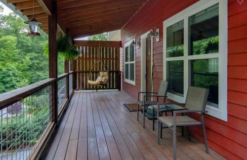 River Rock Cabin - Comfortable, Private Home with King Beds & Mountain Views - Foto 36