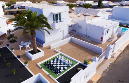 Apartamentos Anjomacar A - Photo 1